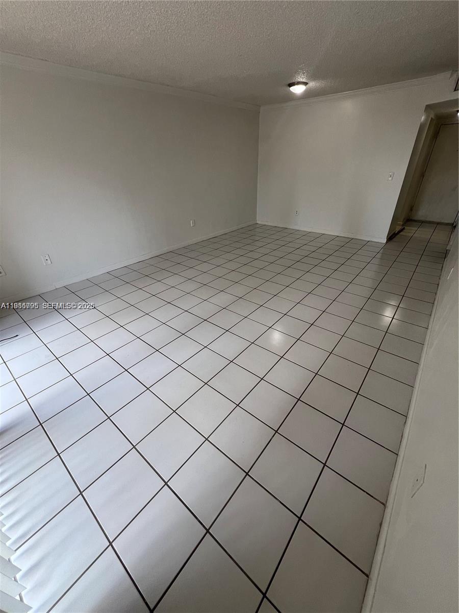 CAPTIVA LAKES VILLAS COND - Residential Lease