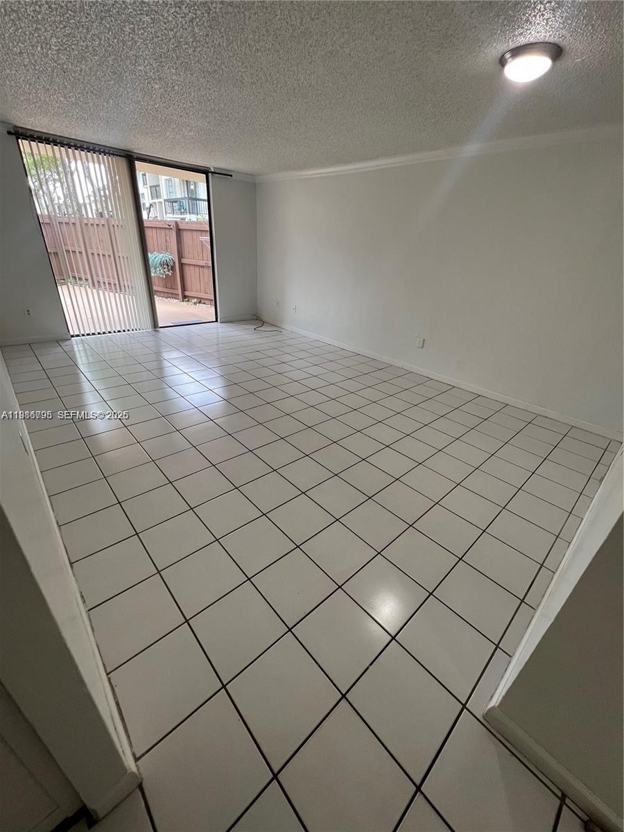 CAPTIVA LAKES VILLAS COND - Residential Lease