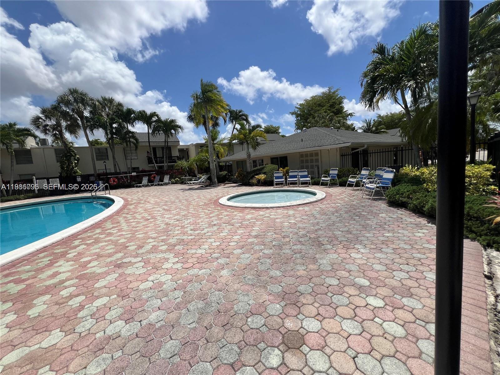 CAPTIVA LAKES VILLAS COND - Residential Lease