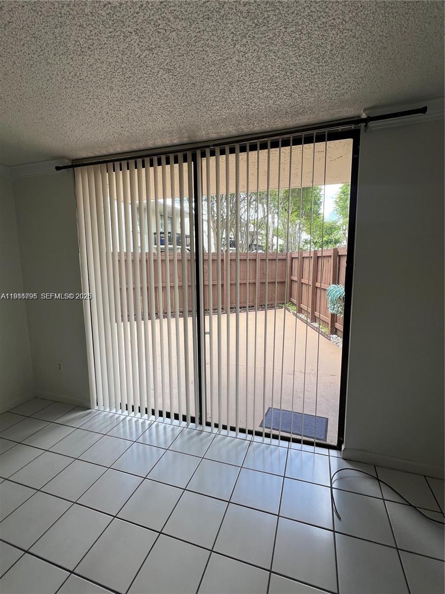 CAPTIVA LAKES VILLAS COND - Residential Lease