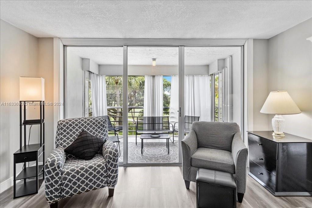 NO 79 PALM-AIRE COUNTRY C - Residential