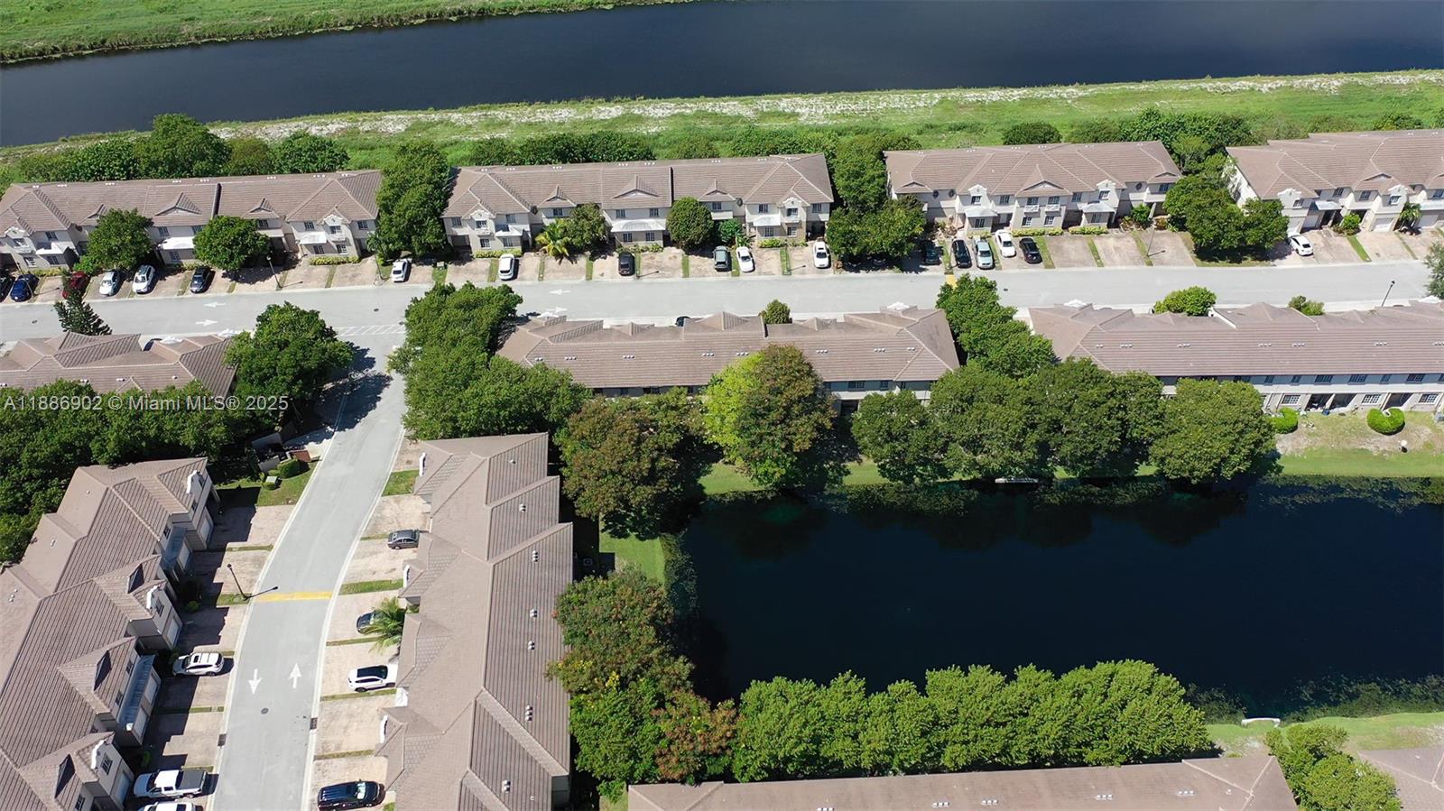 MARSH HARBOUR - Residential