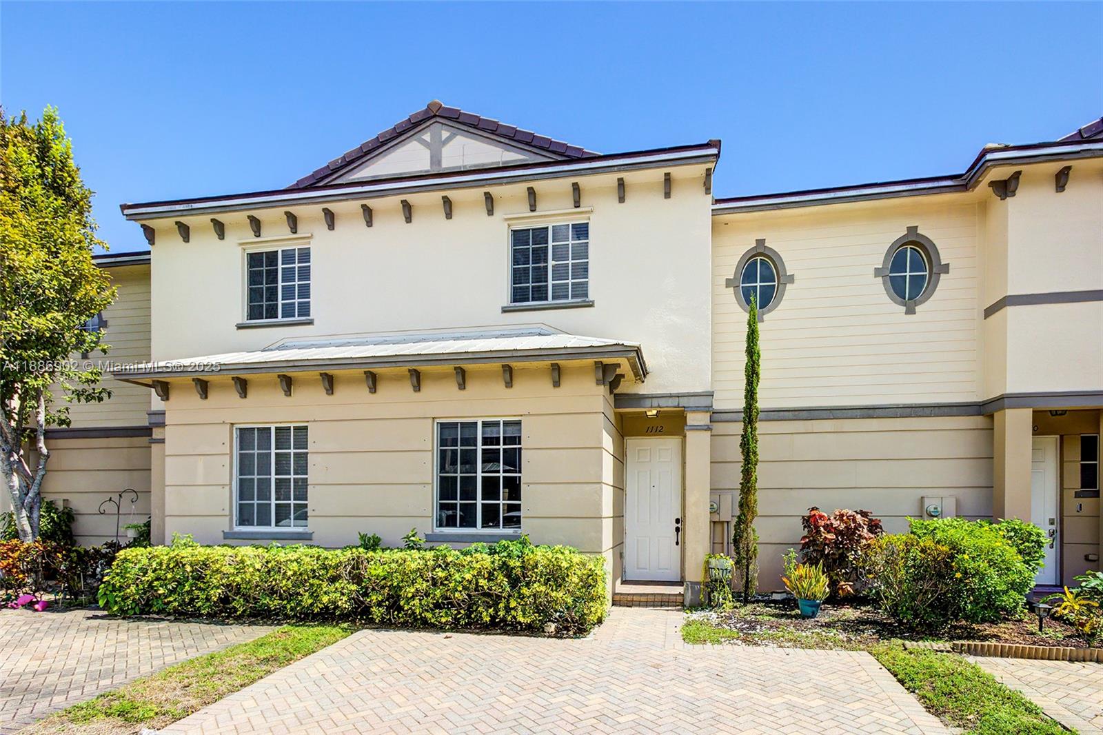 MARSH HARBOUR - Residential