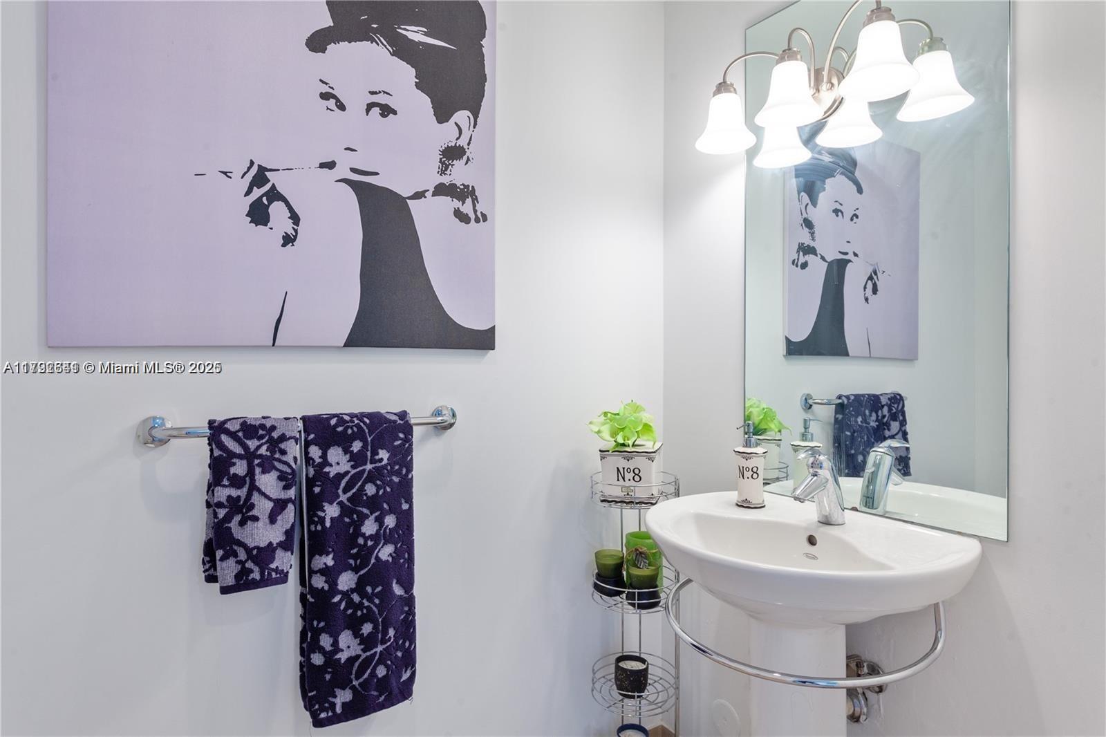 MET 1 CONDO - Residential