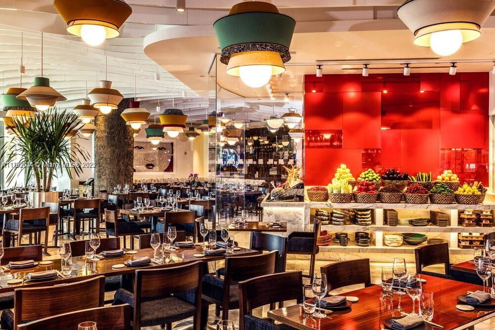 MET 1 CONDO - Residential