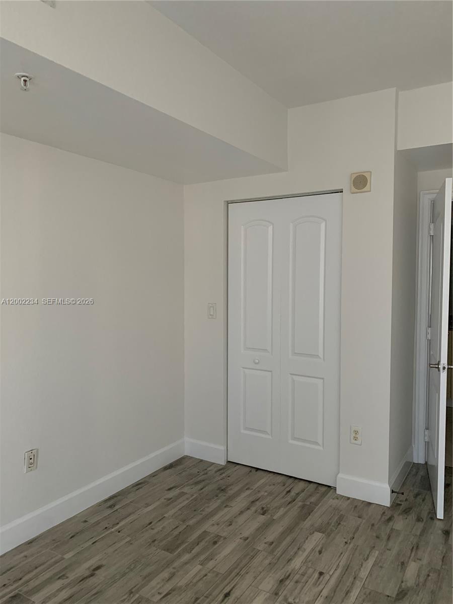 RADIUS CONDO - Residential Lease