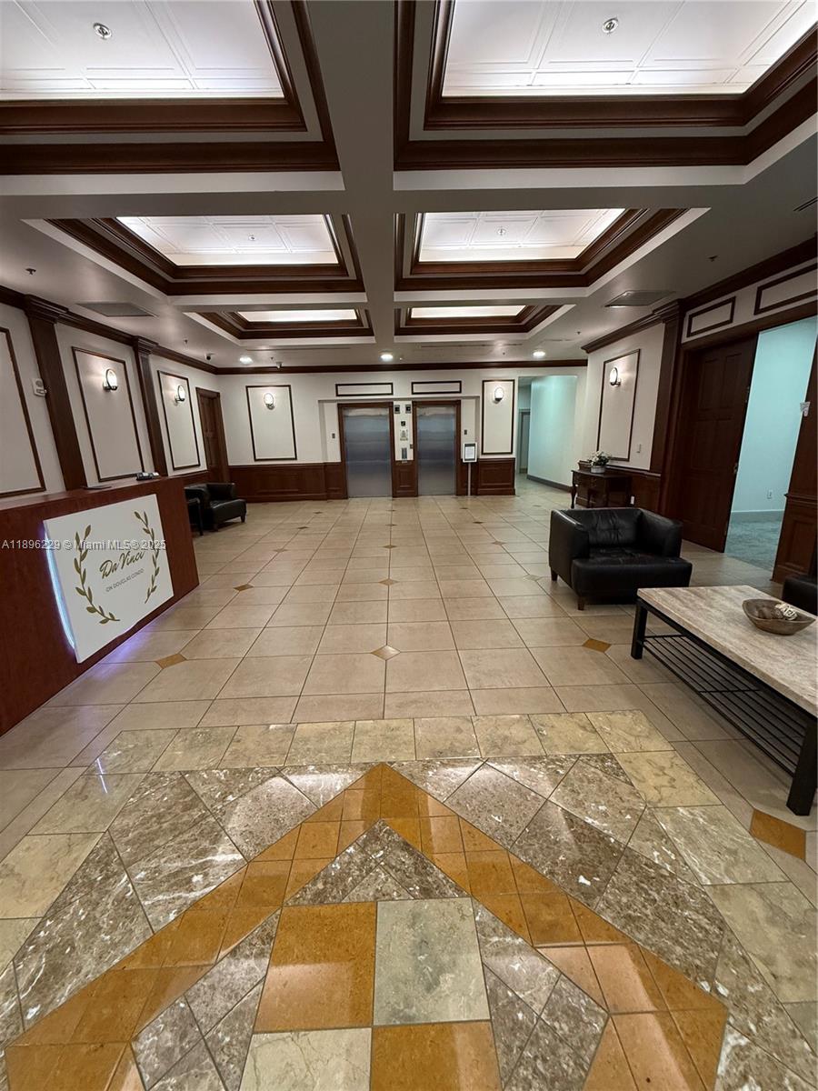 DA VINCI ON DOUGLAS CONDO - Residential