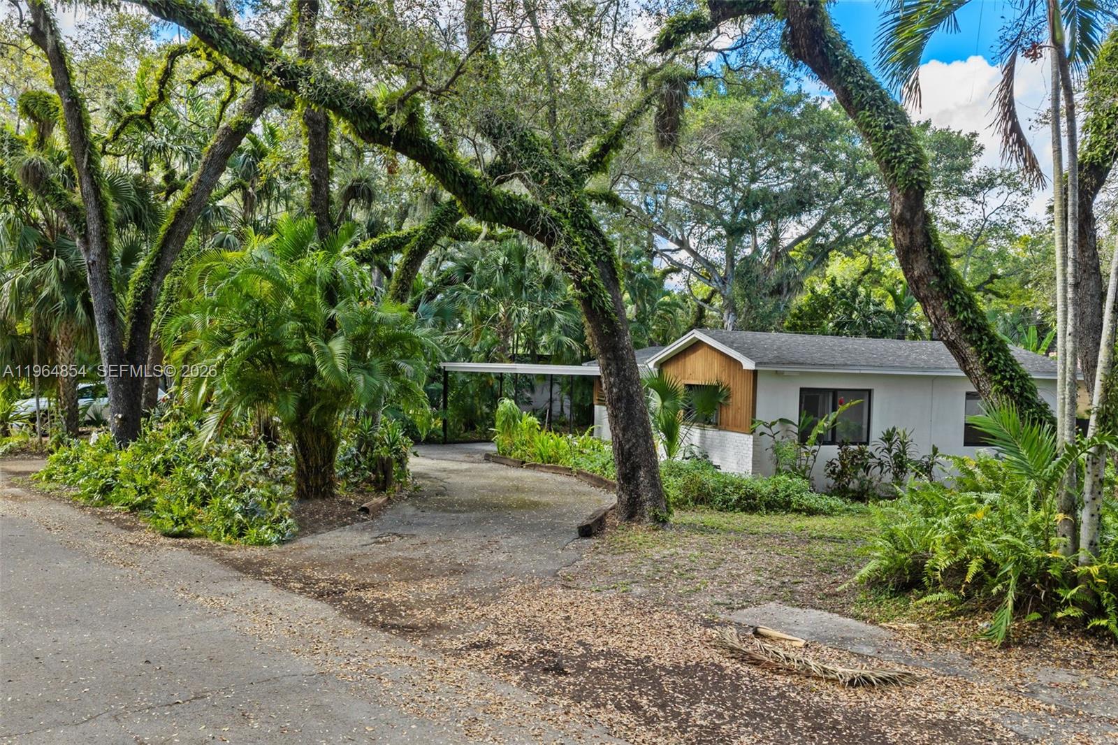 CARLAINE TERR 1ST ADDN - Residential