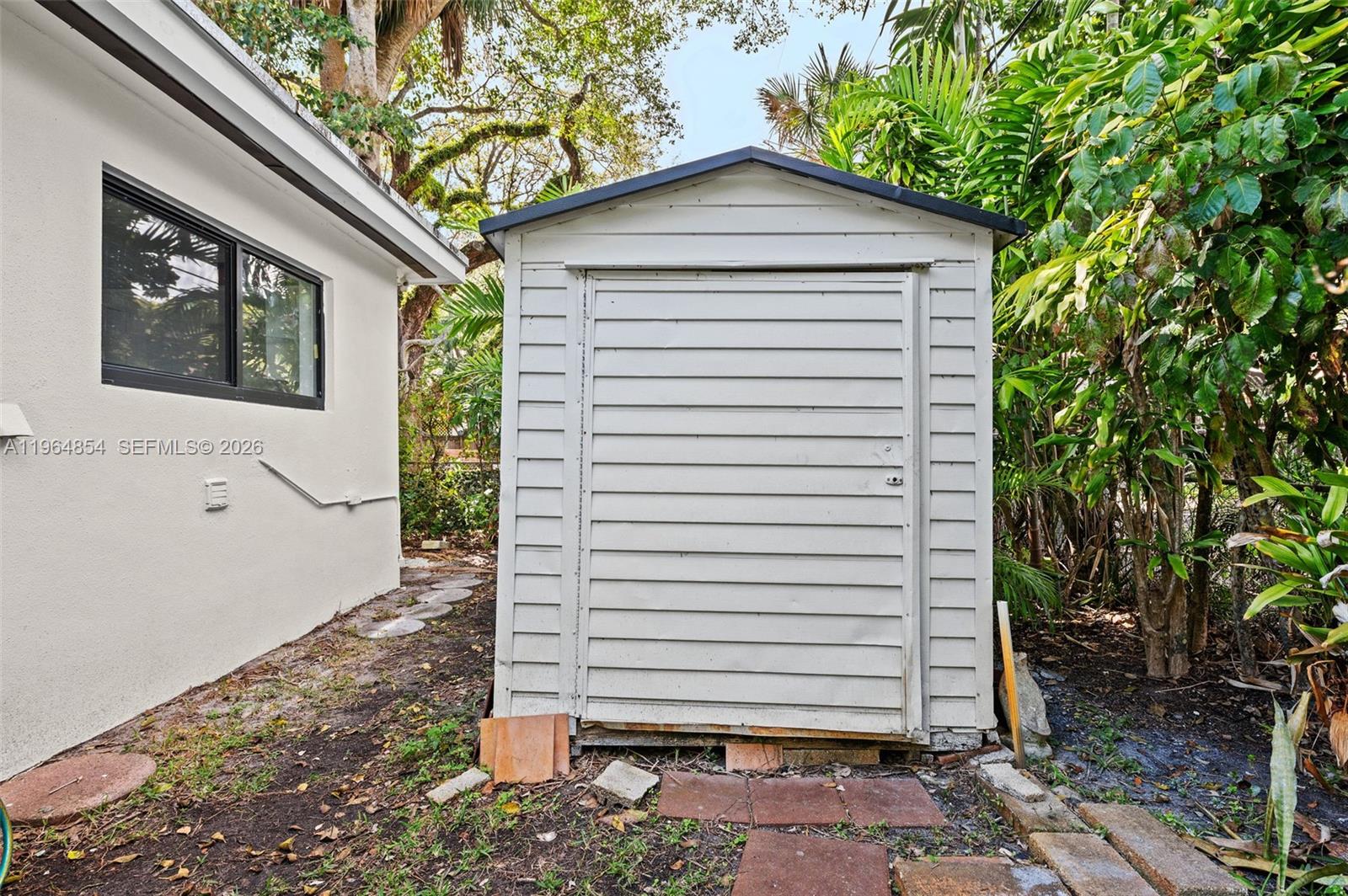 CARLAINE TERR 1ST ADDN - Residential