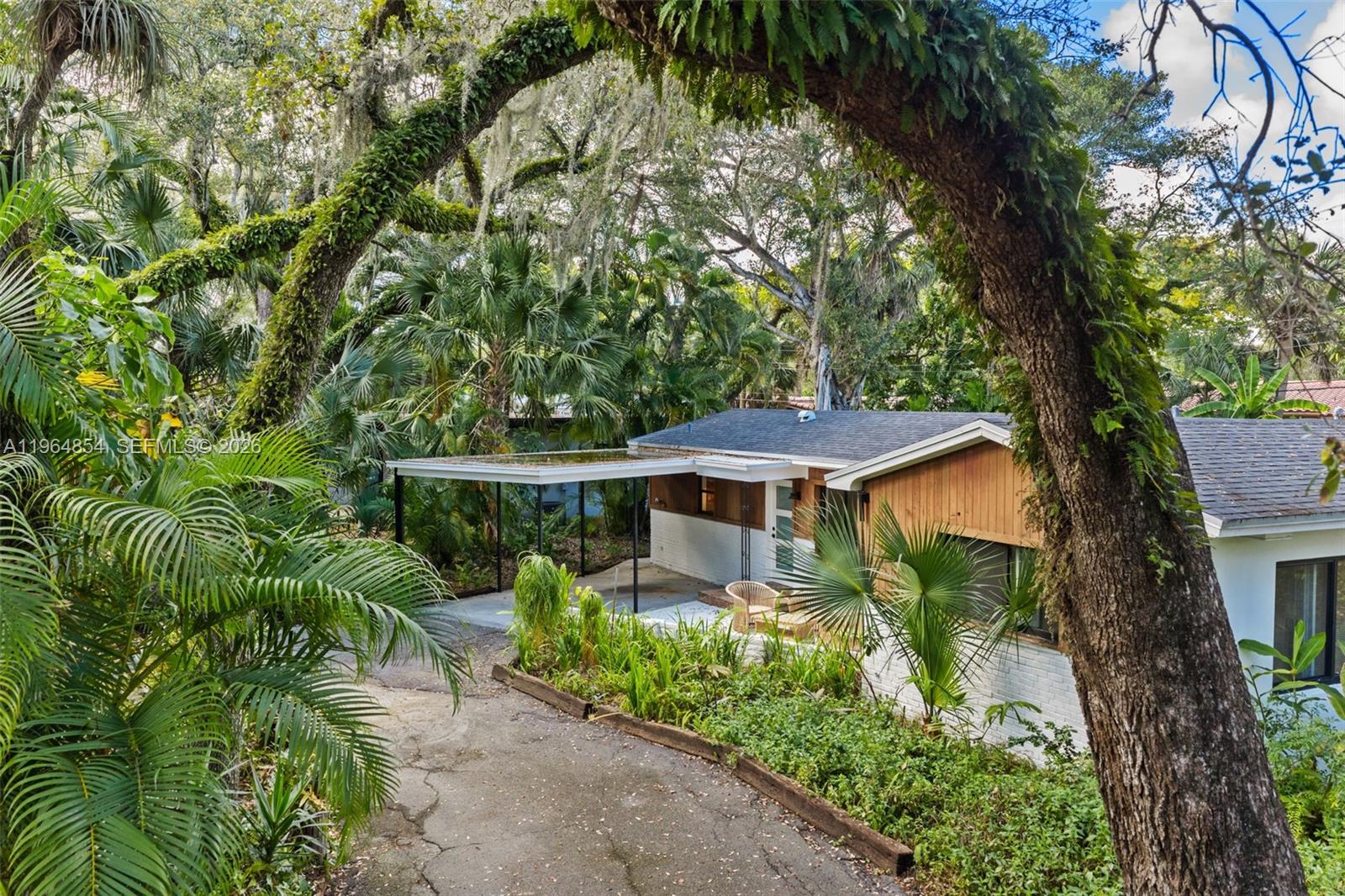 CARLAINE TERR 1ST ADDN - Residential