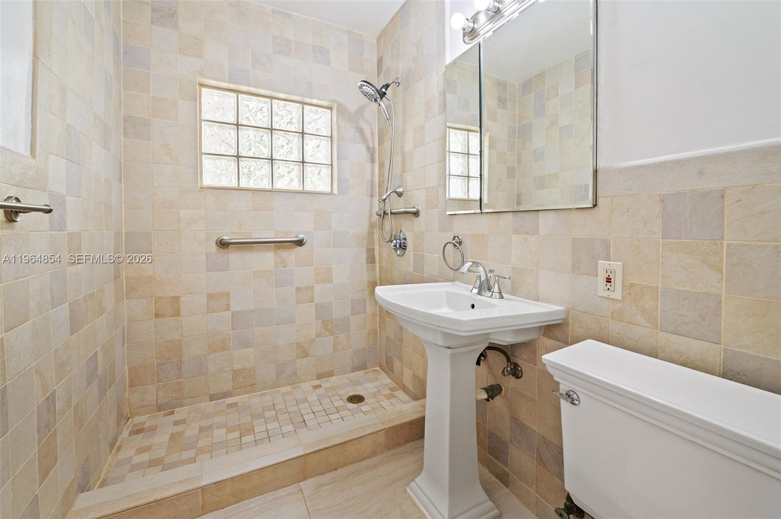 CARLAINE TERR 1ST ADDN - Residential