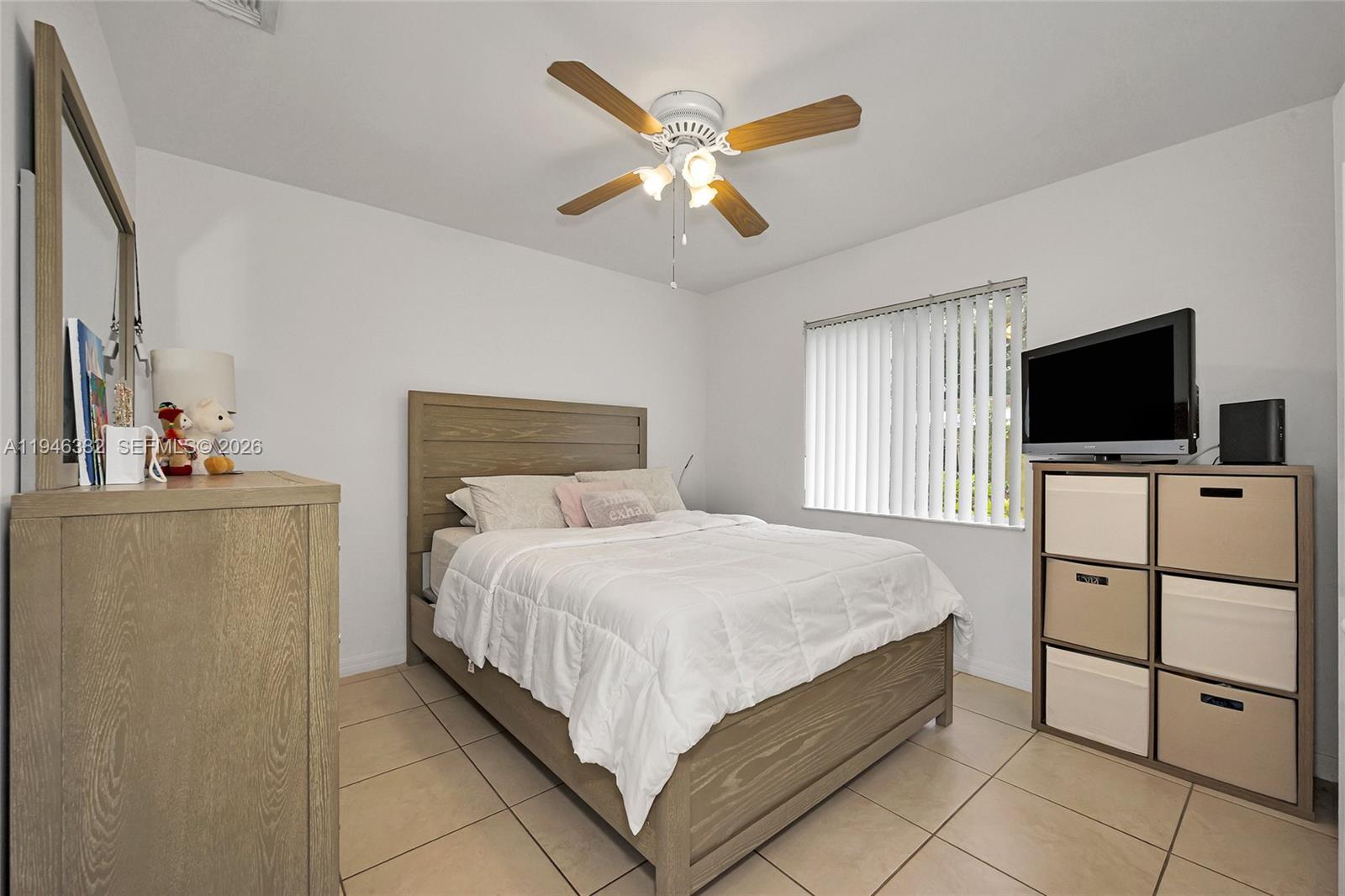 CORAL WAY PK SEC D - Residential Income
