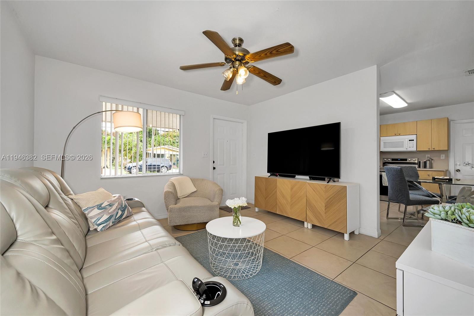 CORAL WAY PK SEC D - Residential Income