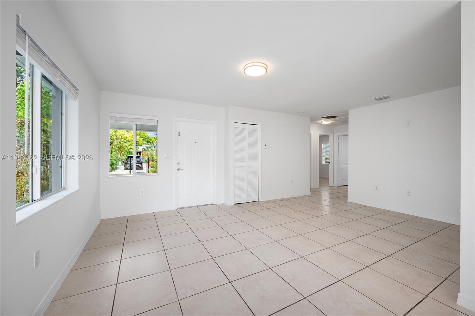 CORAL WAY PK SEC D - Residential Income