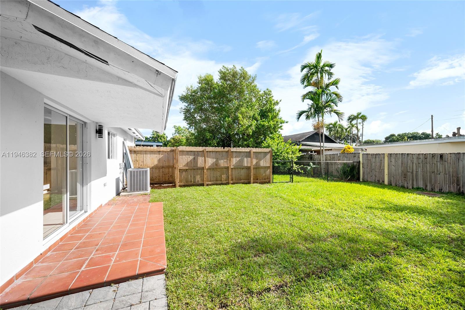 CORAL WAY PK SEC D - Residential Income