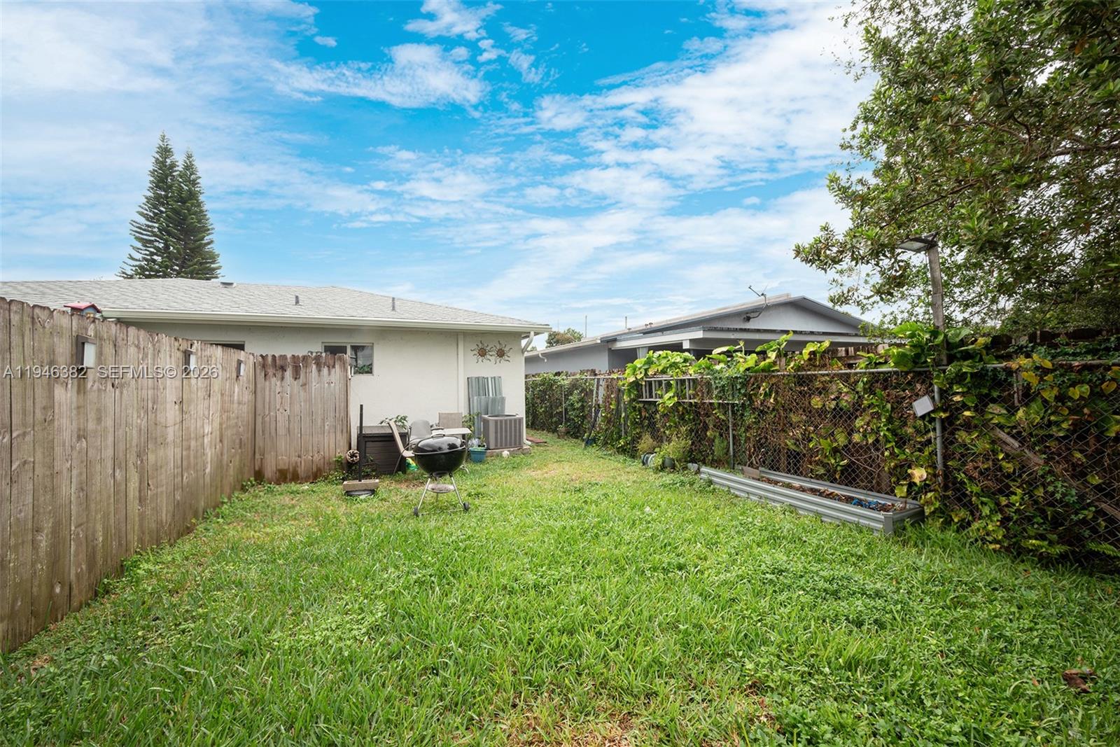 CORAL WAY PK SEC D - Residential Income