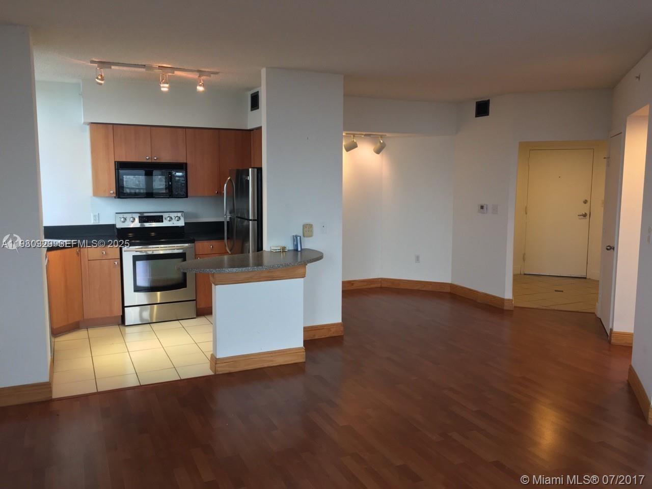 THE WAVERLY AT SOUTH BEAC - Residential