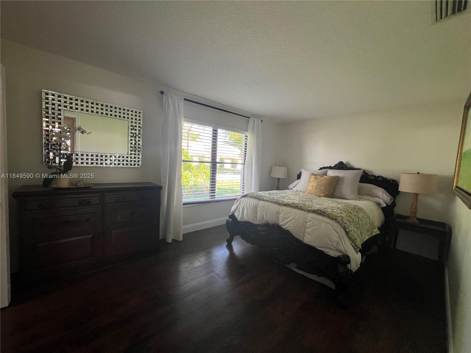 EASTPOINTE COUNTRY CLUB 7 - Residential