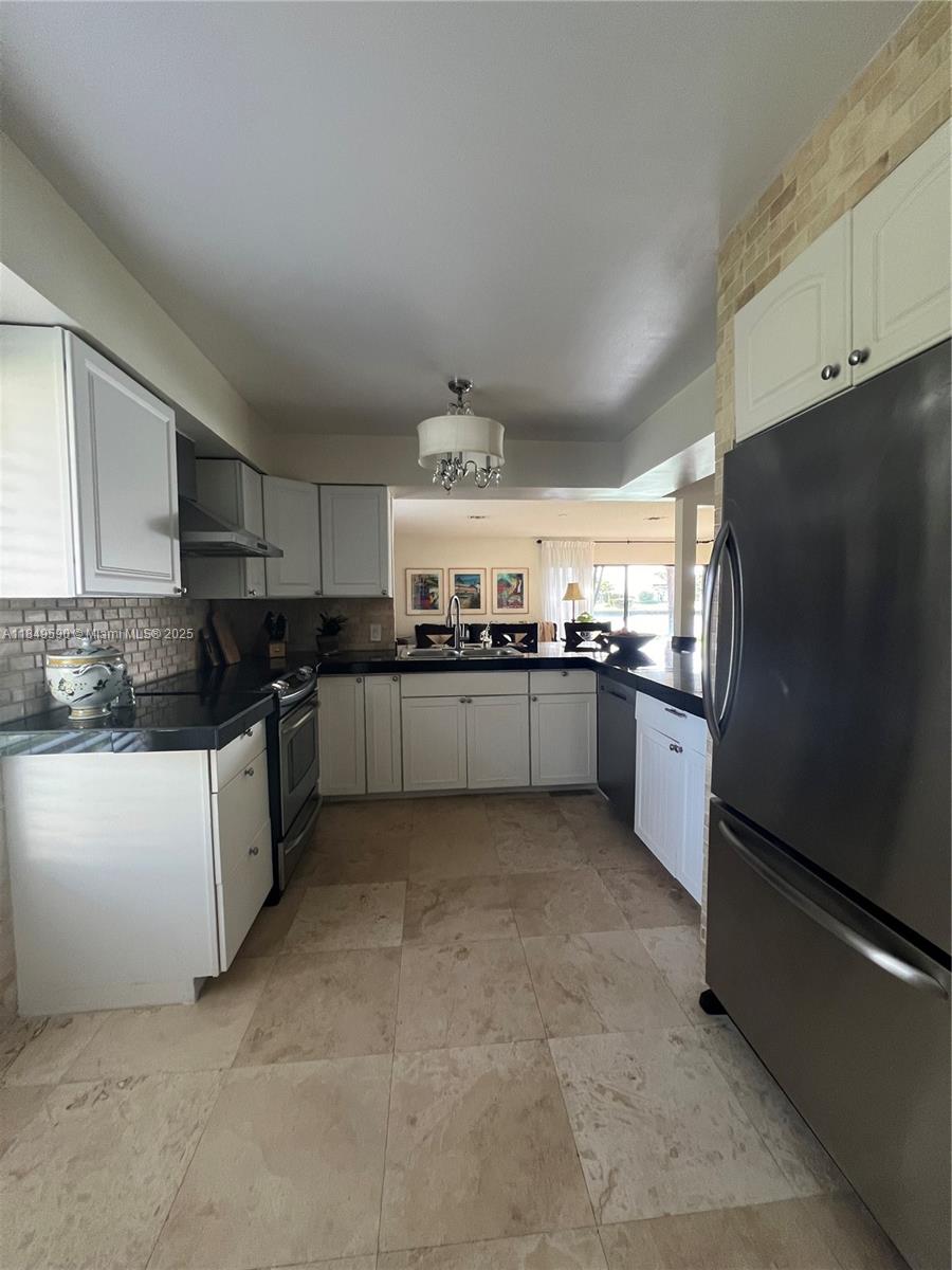 EASTPOINTE COUNTRY CLUB 7 - Residential