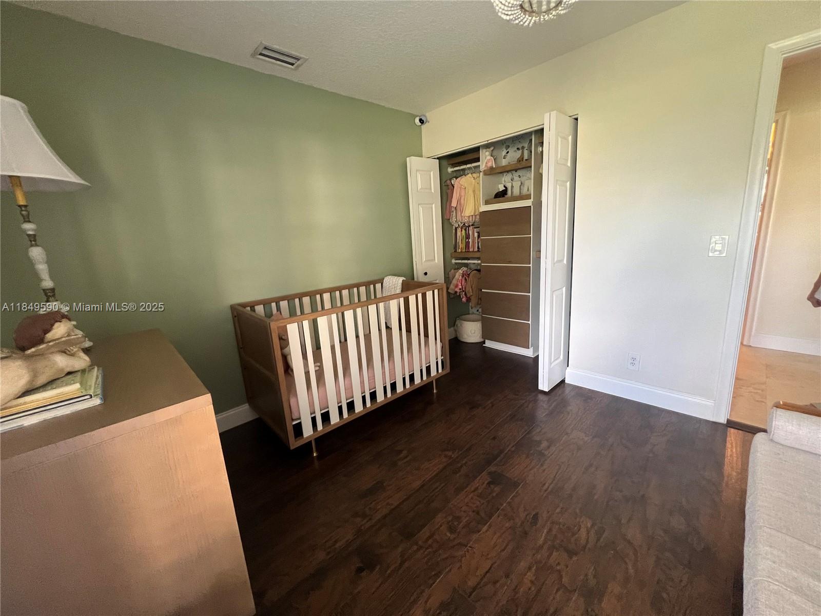 EASTPOINTE COUNTRY CLUB 7 - Residential
