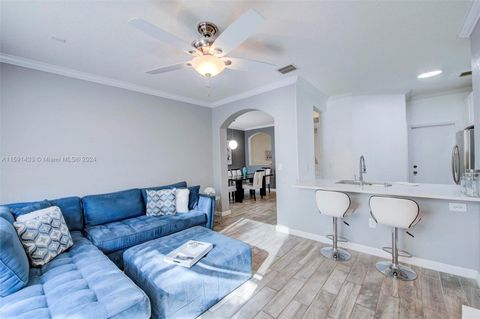 Townhouse in Miramar FL 3810 169th Ter 13.jpg