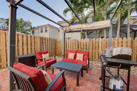 Townhouse in Miramar FL 3810 169th Ter 28.jpg