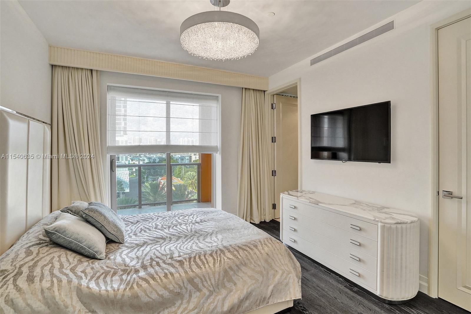 MANSIONS AT ACQUALINA - Residential Lease