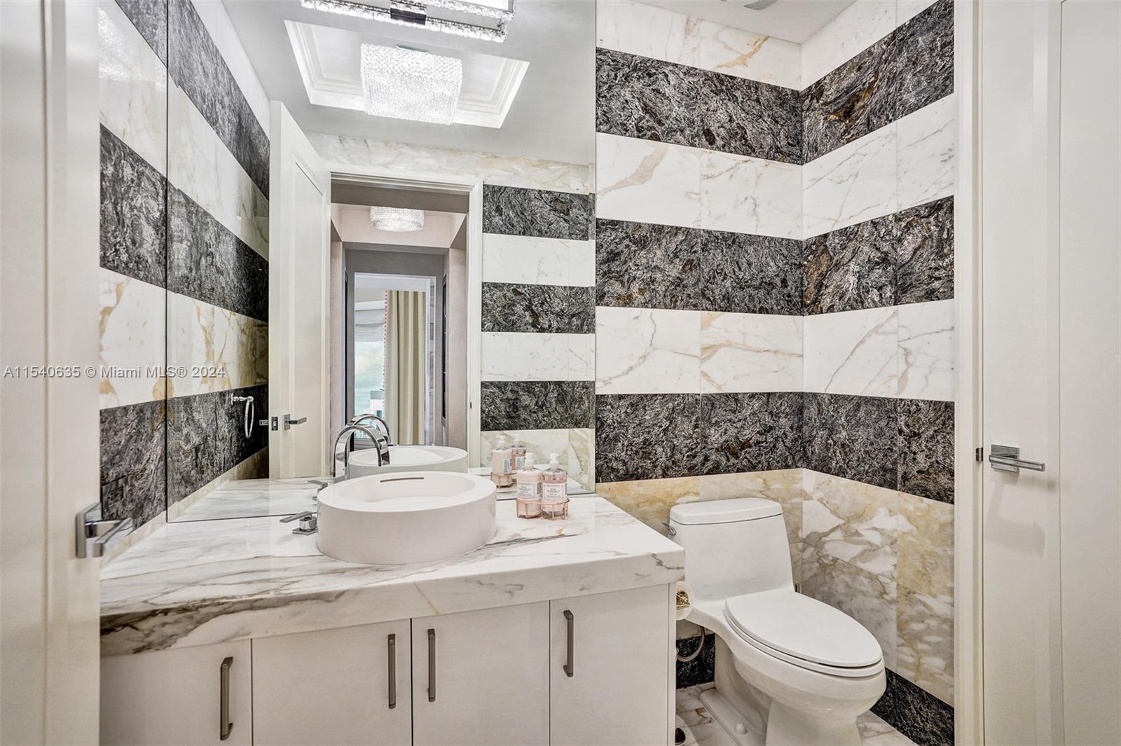 MANSIONS AT ACQUALINA - Residential Lease