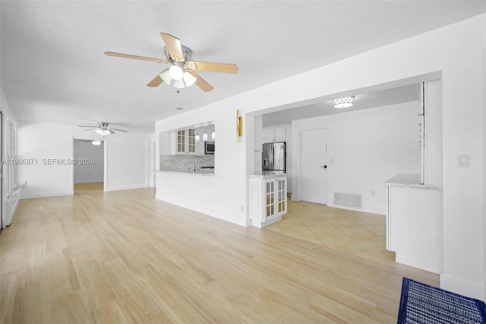 SUNRISE GOLF VILLAGE - Residential