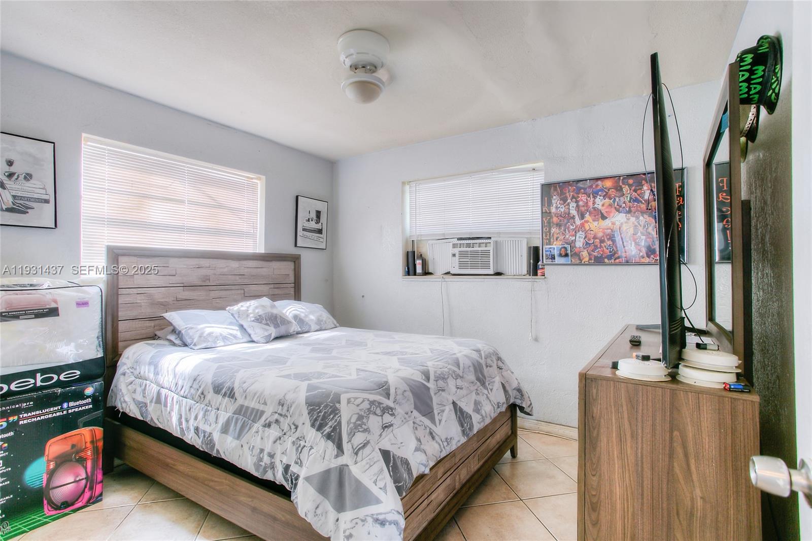 ROOSEVELT GARDENS 3RD ADD - Residential Income