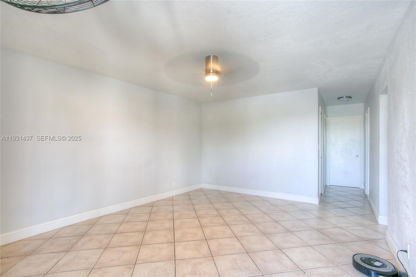 ROOSEVELT GARDENS 3RD ADD - Residential Income