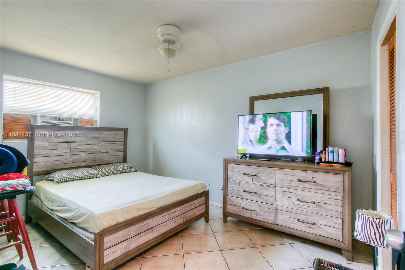 ROOSEVELT GARDENS 3RD ADD - Residential Income