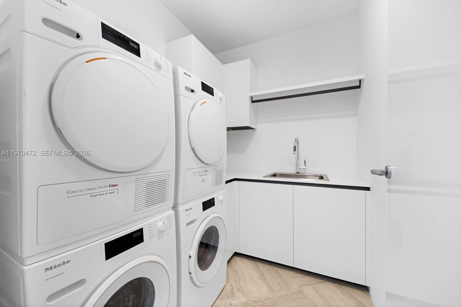 Vita at Grove Isle - Residential