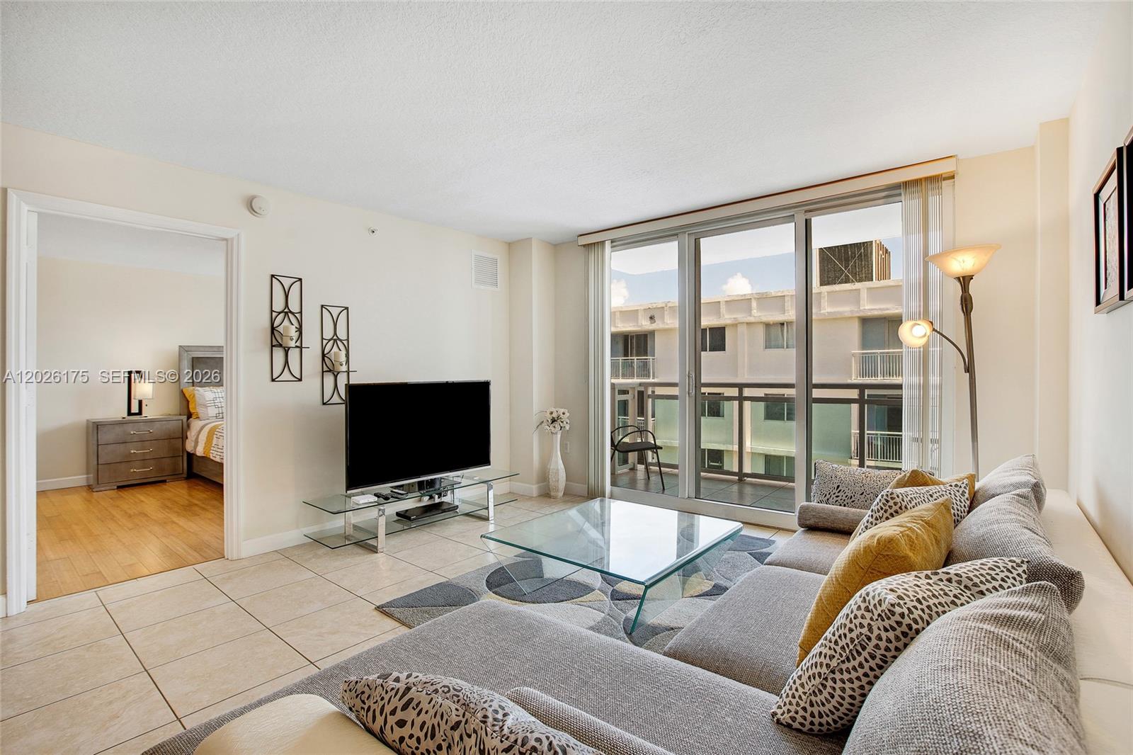 Properties 1 6917 Collins Ave 1608