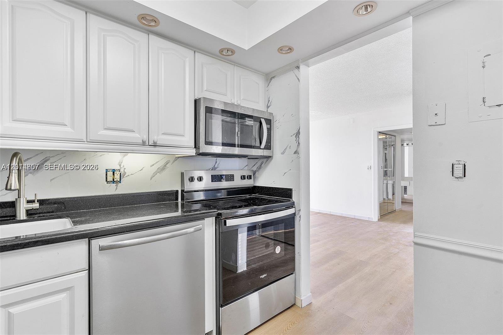CORONADO CONDO TOWER I - Residential