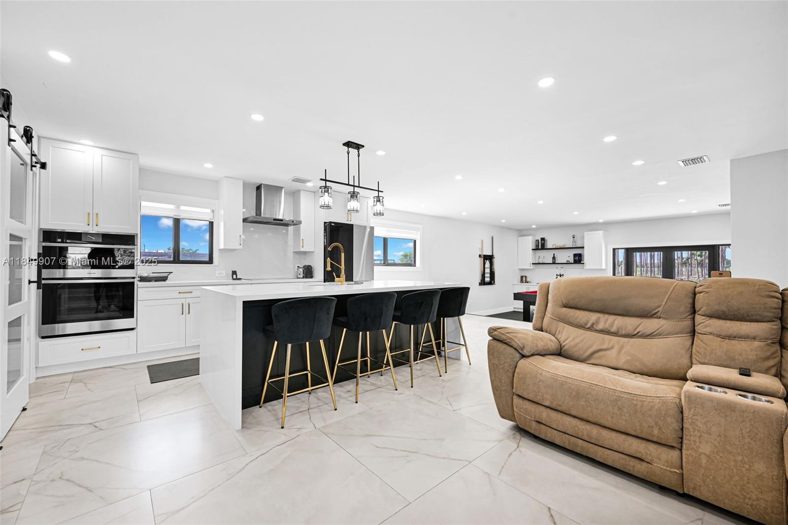 J L WADDY SUB - Residential