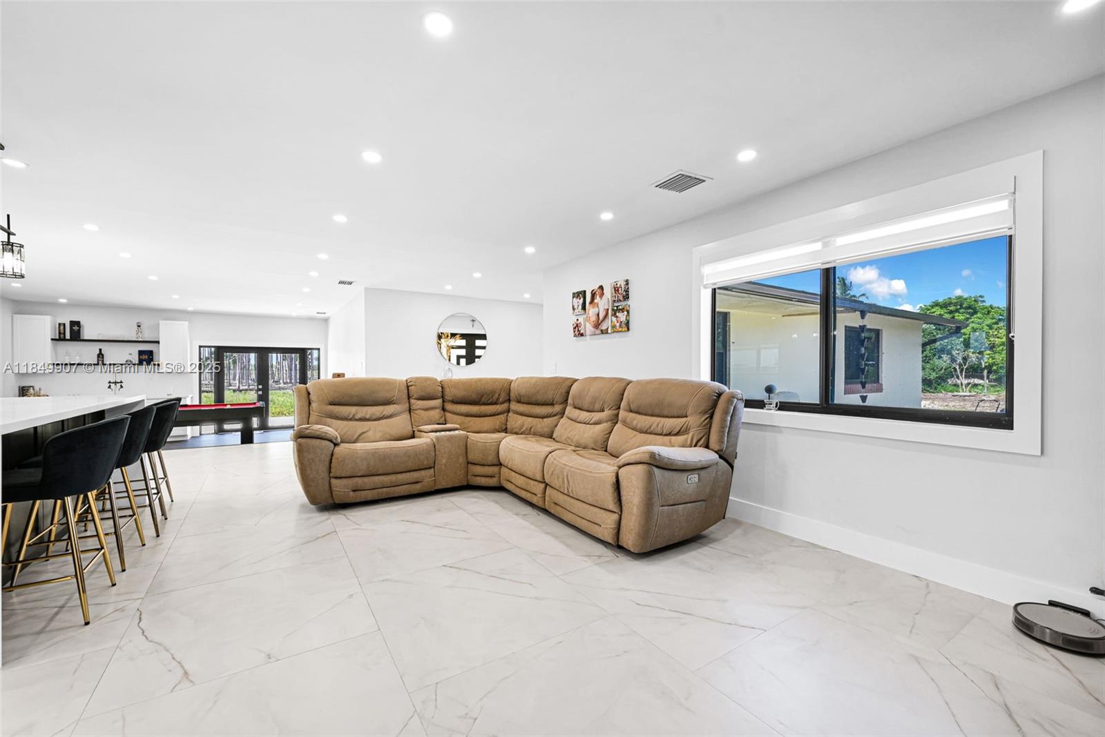 J L WADDY SUB - Residential