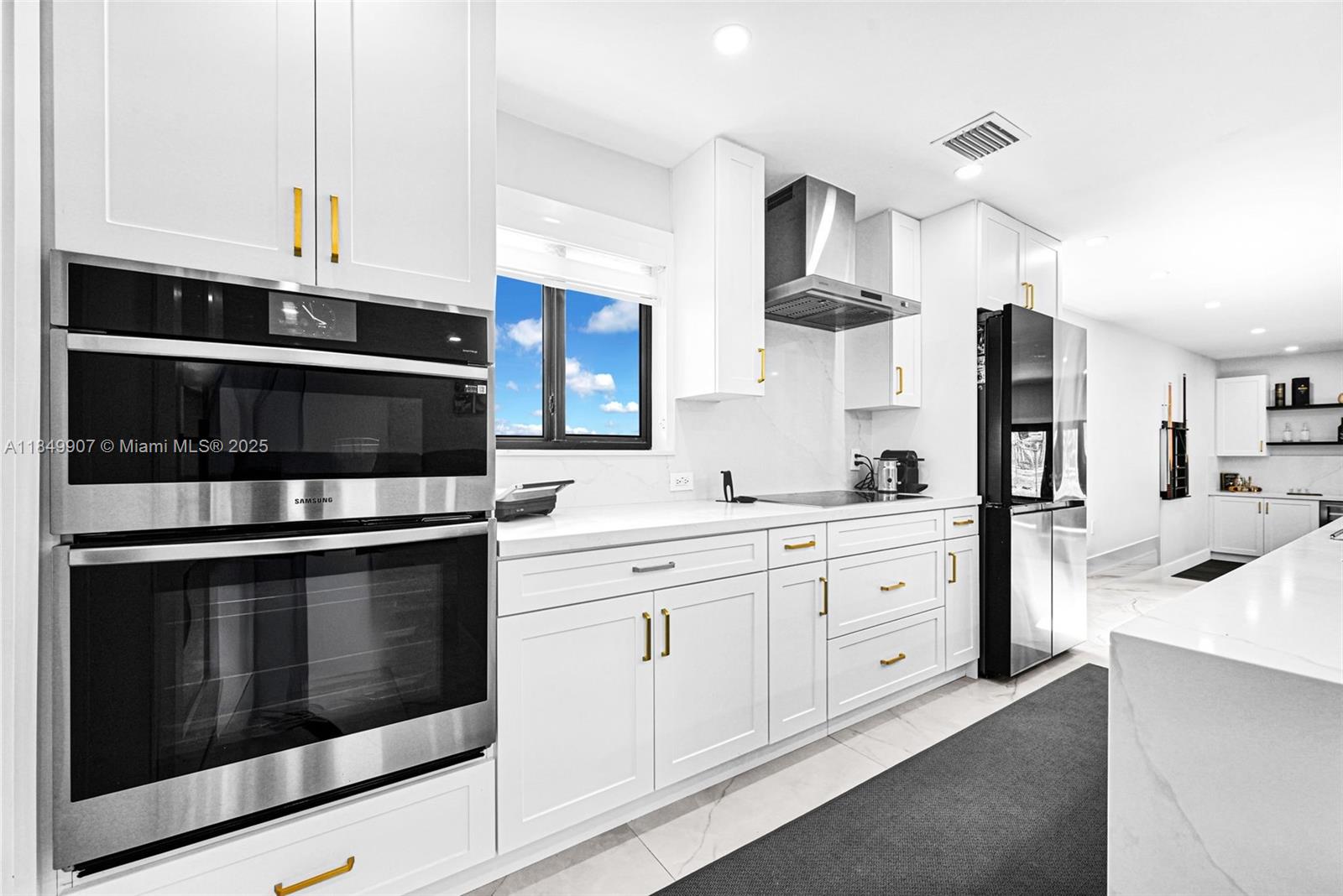 J L WADDY SUB - Residential