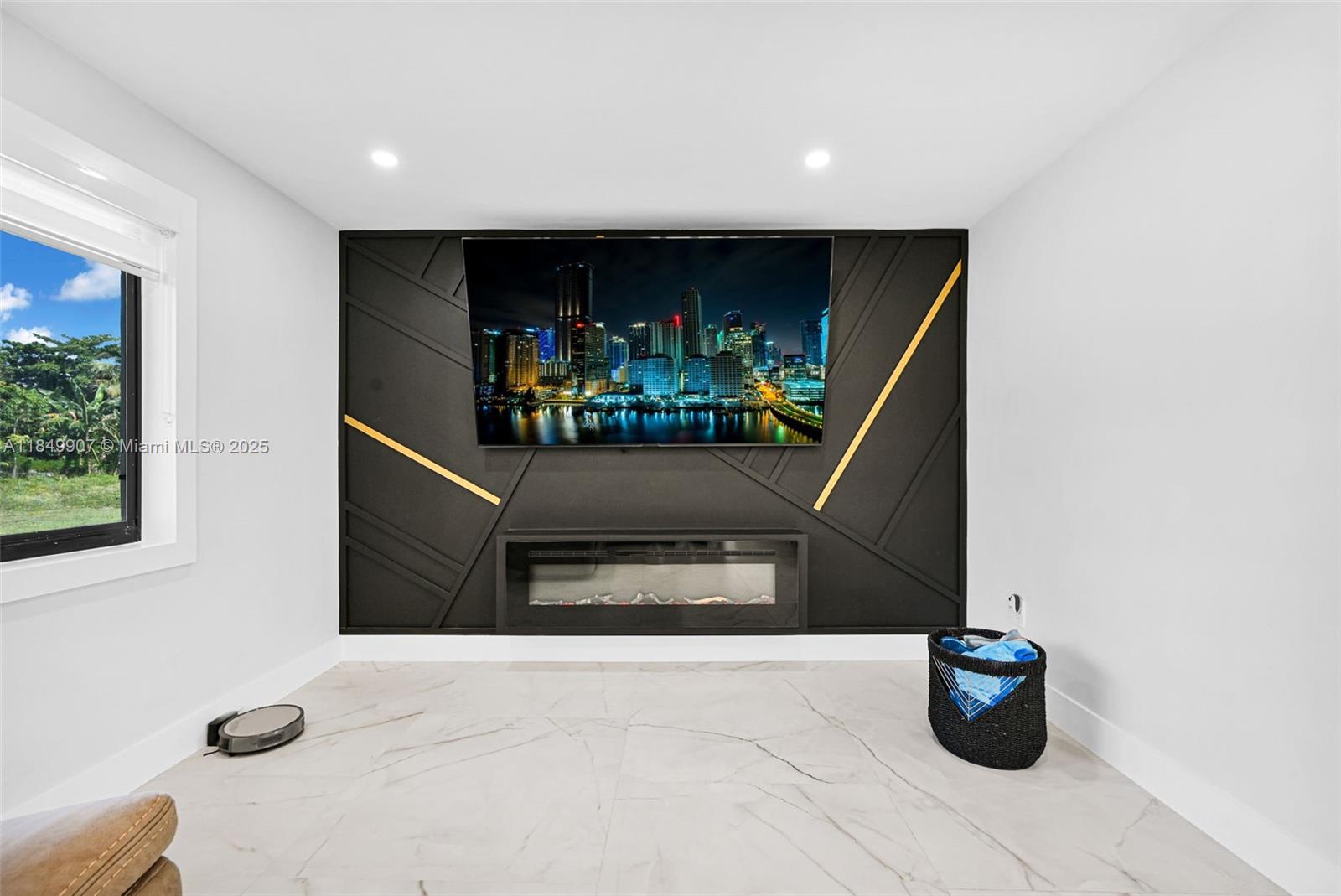 J L WADDY SUB - Residential