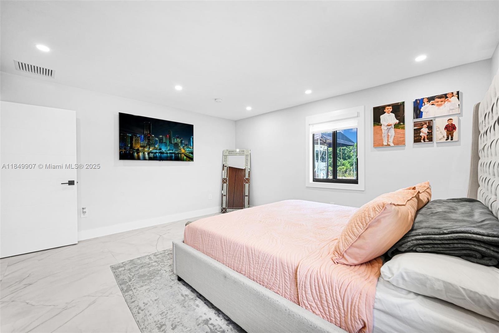 J L WADDY SUB - Residential