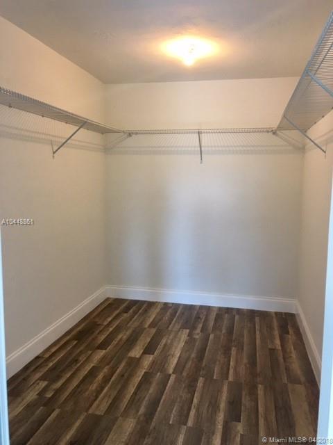 BOULEVARD PARK ISLES SEC - Residential Lease