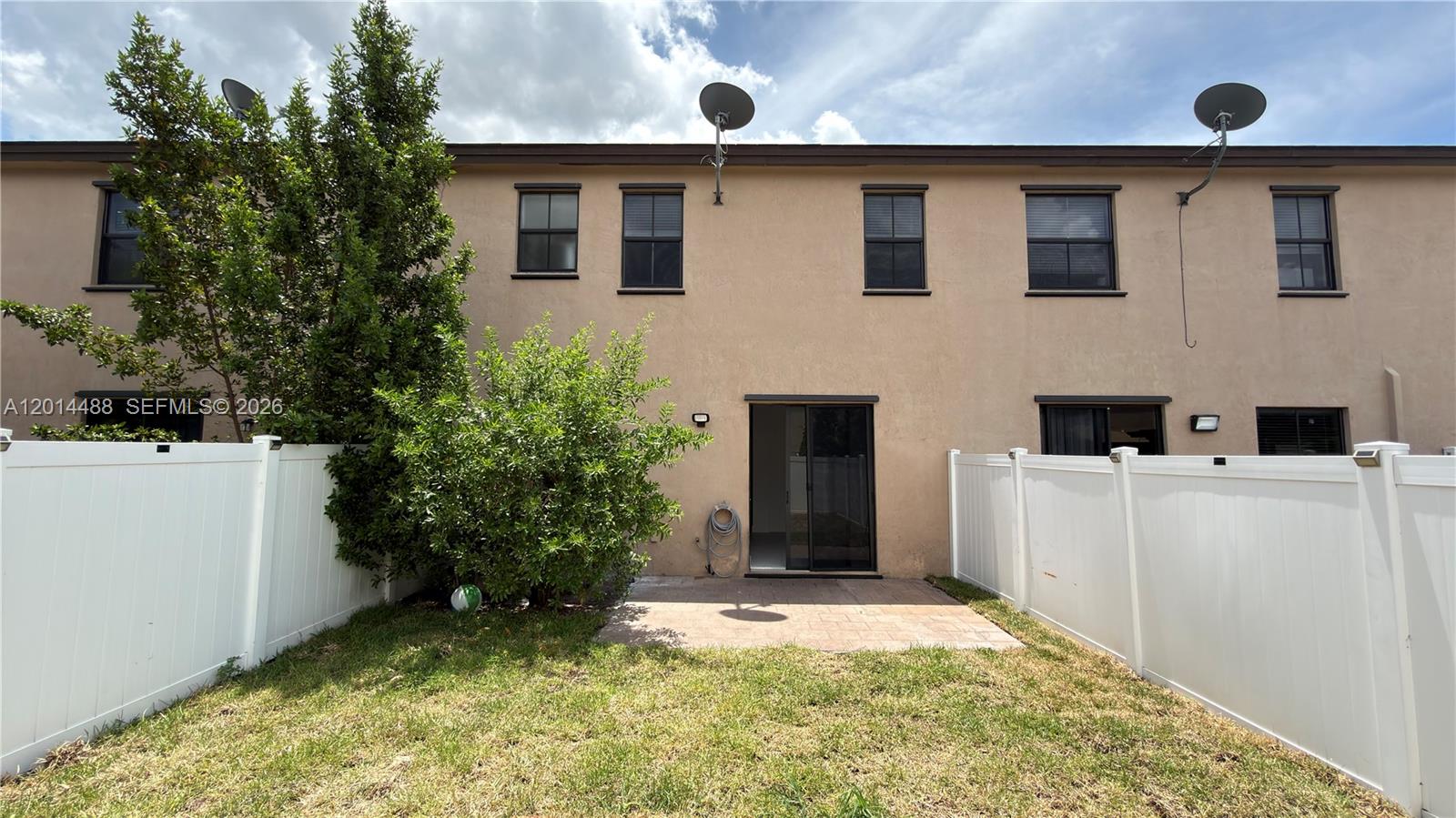 AQUABELLA SECTION TWO - Residential