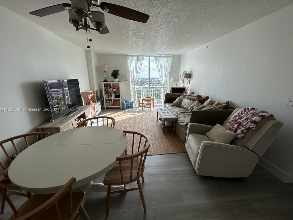 THE ASTON CONDOMINIUM - Residential Lease