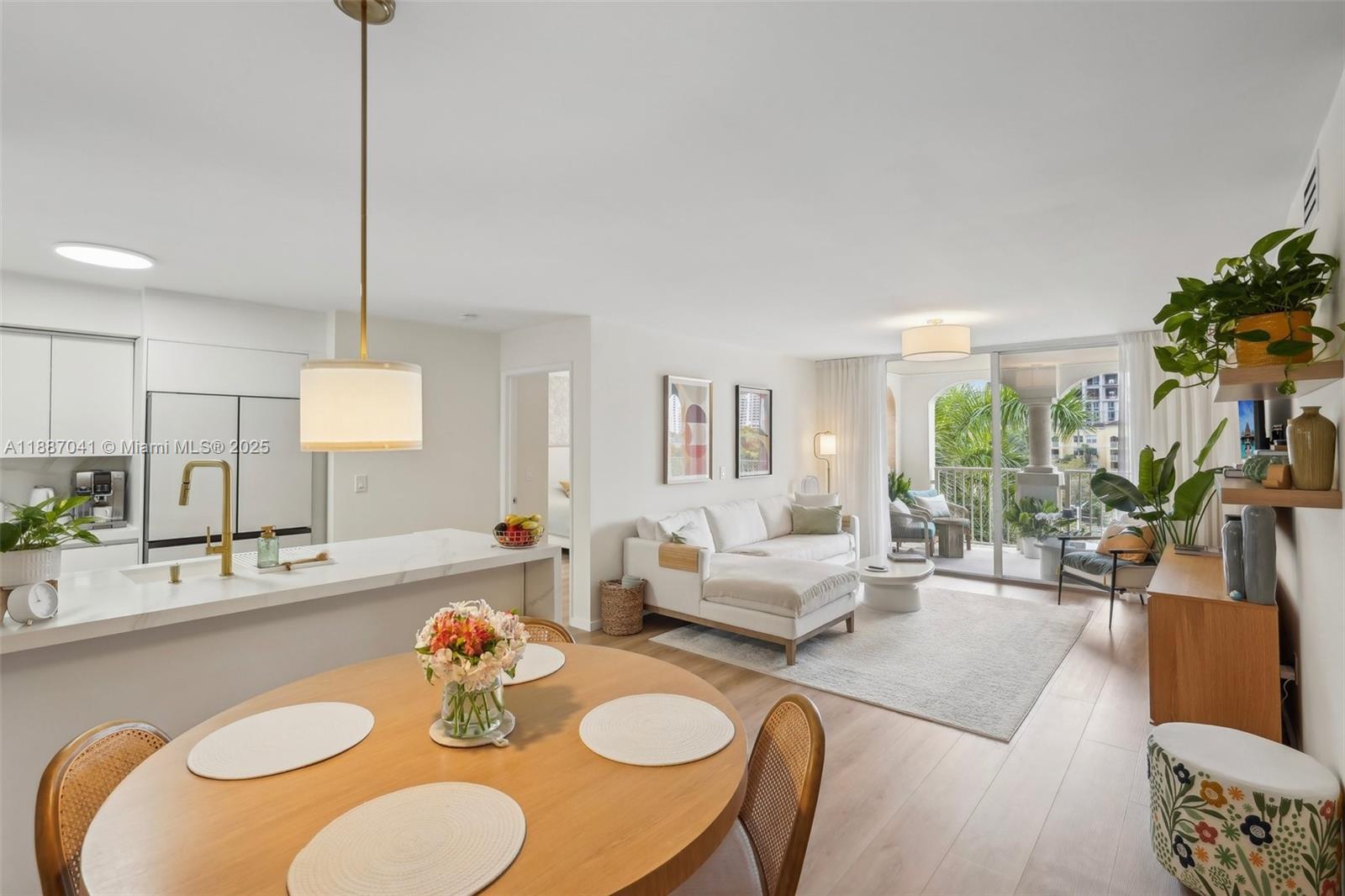 THE YACHT CLUB AT AVENTUR - Residential