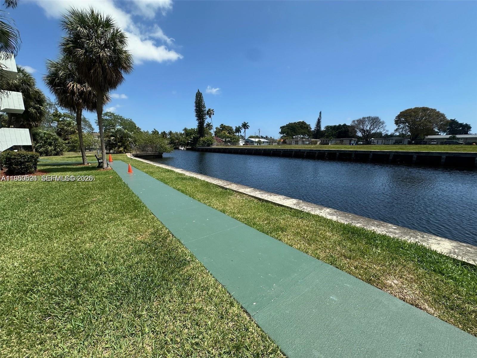 WATERGATE CONDOMINIUM NO - Residential