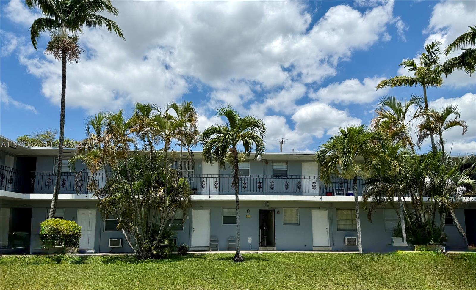 MELROSE MANOR - Residential Lease