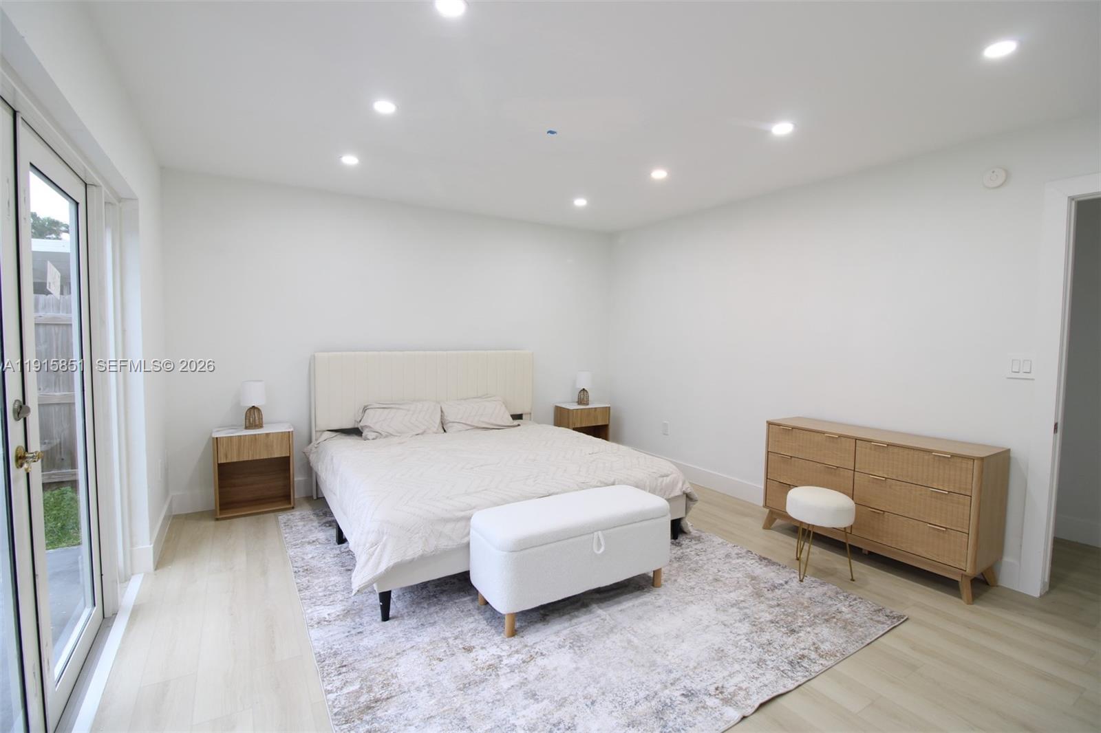 LAKES BY THE BAY SEC 5 - Residential