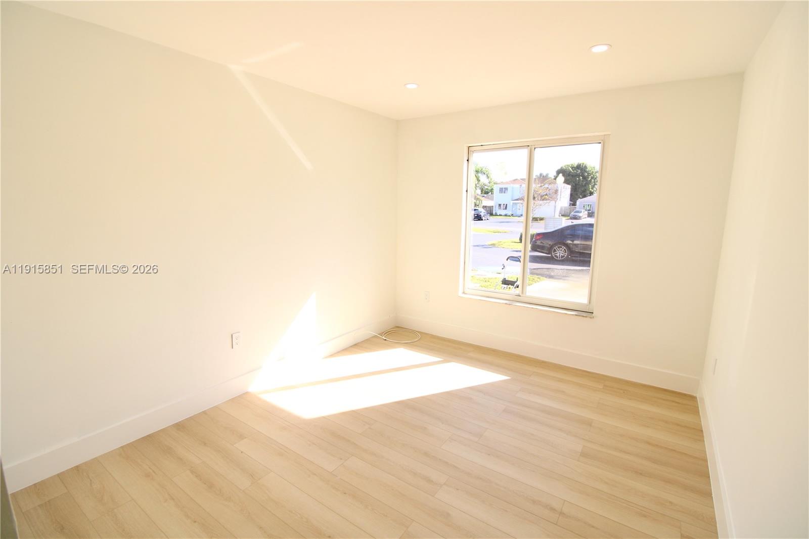 LAKES BY THE BAY SEC 5 - Residential