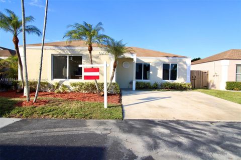 9775 SW 221st St Cutler Bay FL 33190