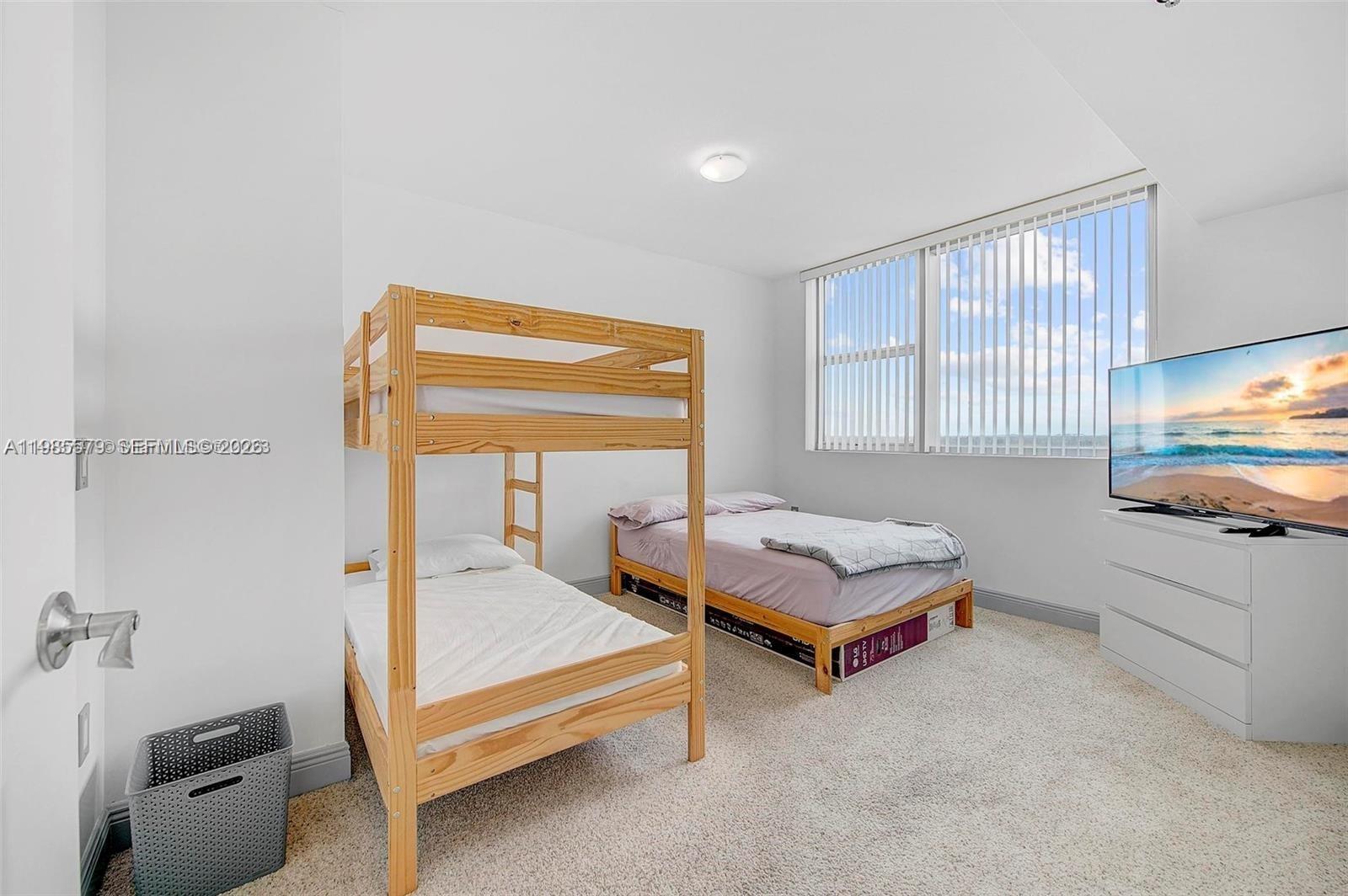 TAO SAWGRASS CONDOMINIUM - Residential